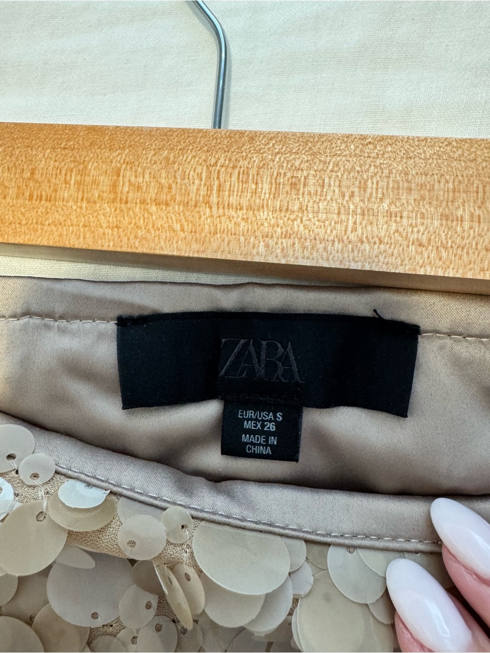 ZARA Sequined Mini Skirt in Champagne - Picture 6 of 6